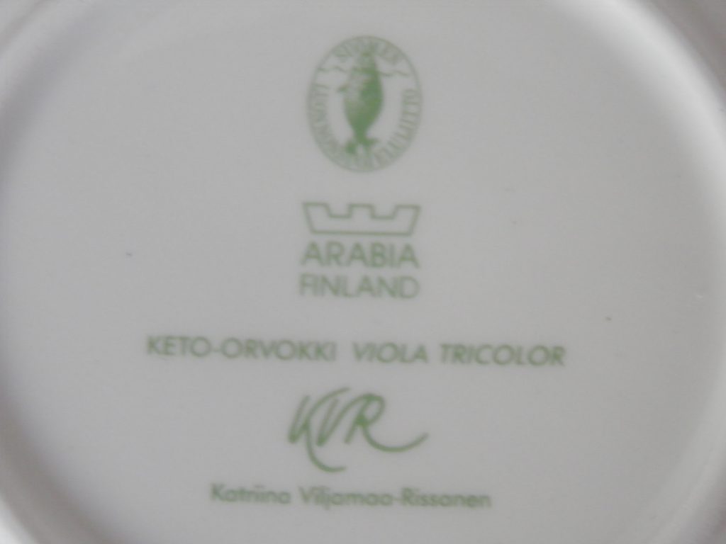 Keto-orvokki kahvikuppi ja 2 lautasta Arabia - Image 8