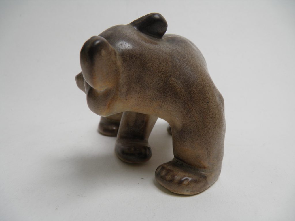 Karhu figuuri Arabia - Image 2