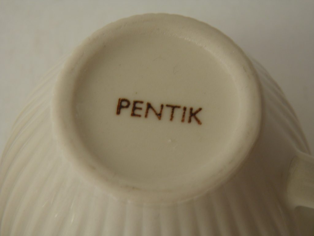 Vekki kahvikuppi ja aluslautanen Pentik MYYTY - Image 5