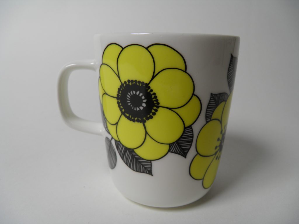 Kestit muki keltainen Marimekko - Image 2