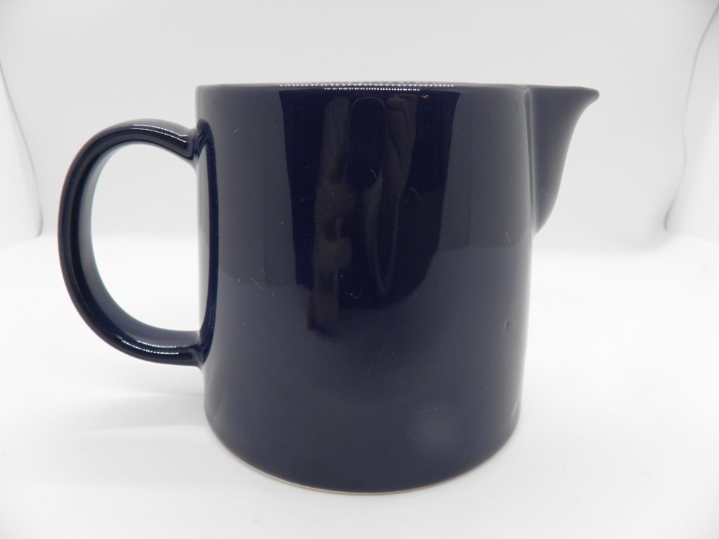 Teema kannu 0,5 l tummansininen