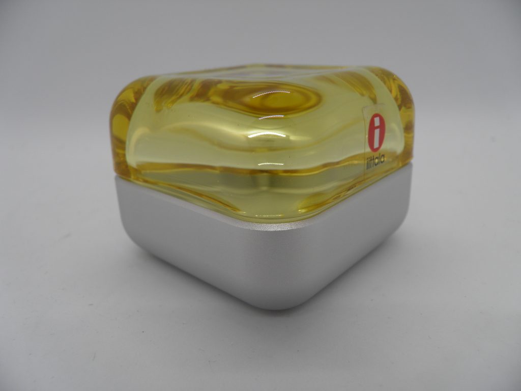 Vitriini 60x60 keltainen-alumiini Iittala Retronomi verkkokauppa