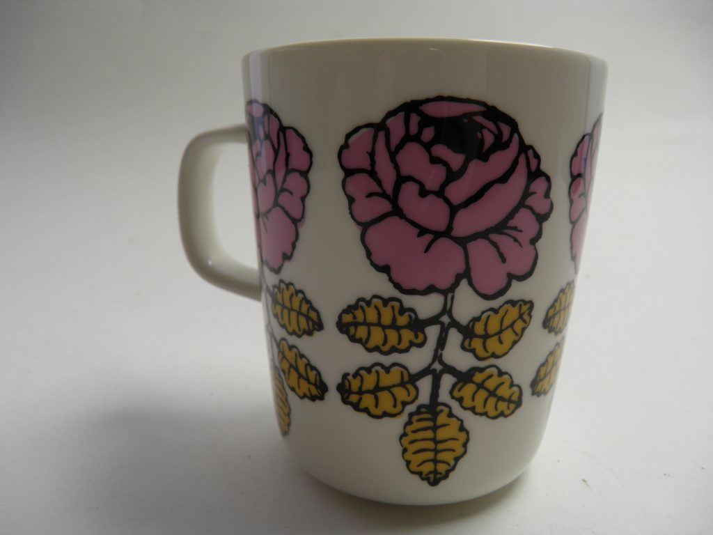 Vihkiruusu -muki pinkki-kulta Marimekko - Image 2