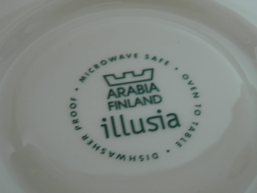 Illusia kahvikuppi ja aluslautanen Arabia - Image 5