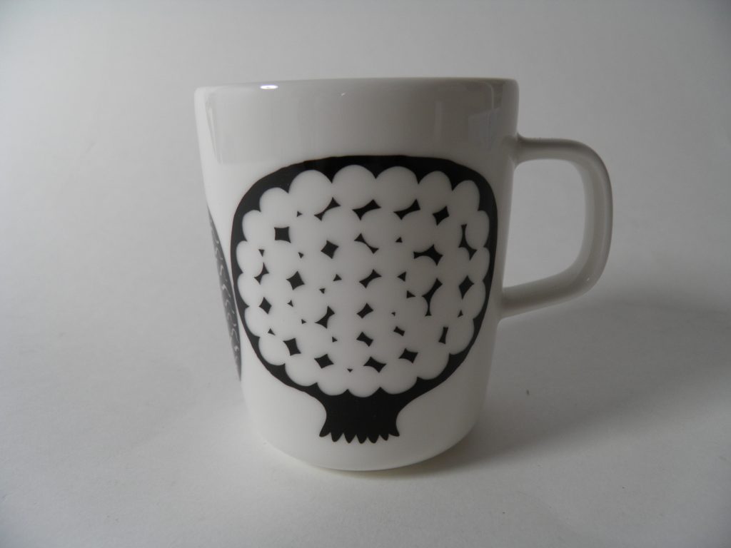 Kompotti muki musta Marimekko - Image 3