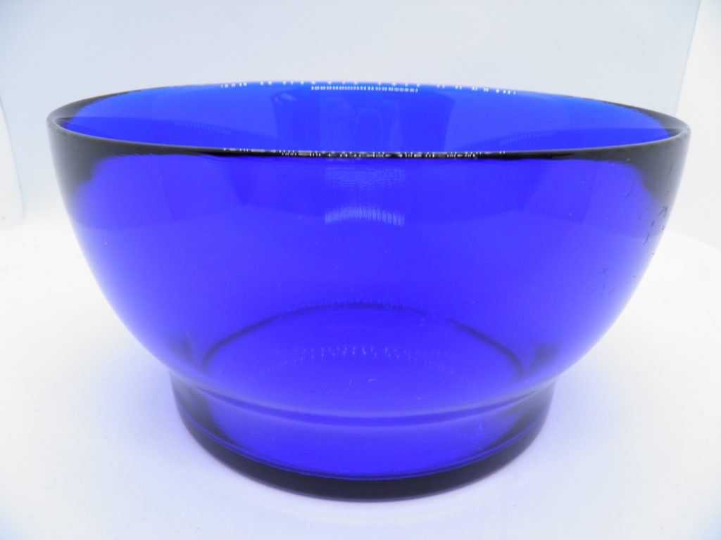 Verna tarjoilukulho koboltinsininen Iittala MYYTY