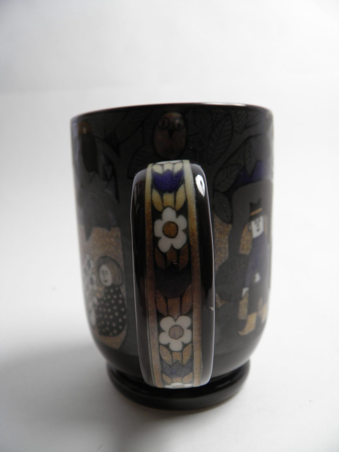 Kirin Beer mug 1986 Arabia - Image 4