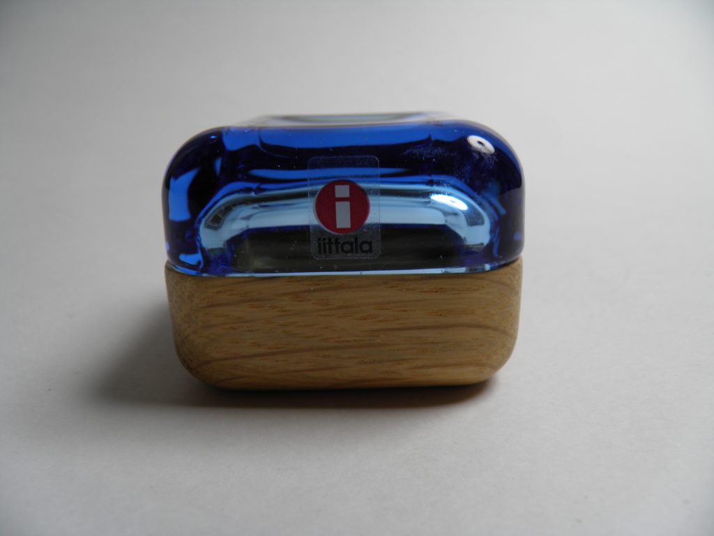 Vitriini 60 x 60 mm siniturkoosi-tammi MYYTY