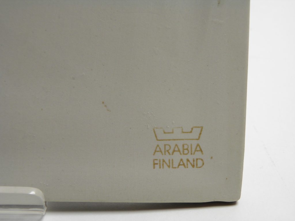 Tulppaanit seinälaatta Heljä Liukko-Sundström - Image 3