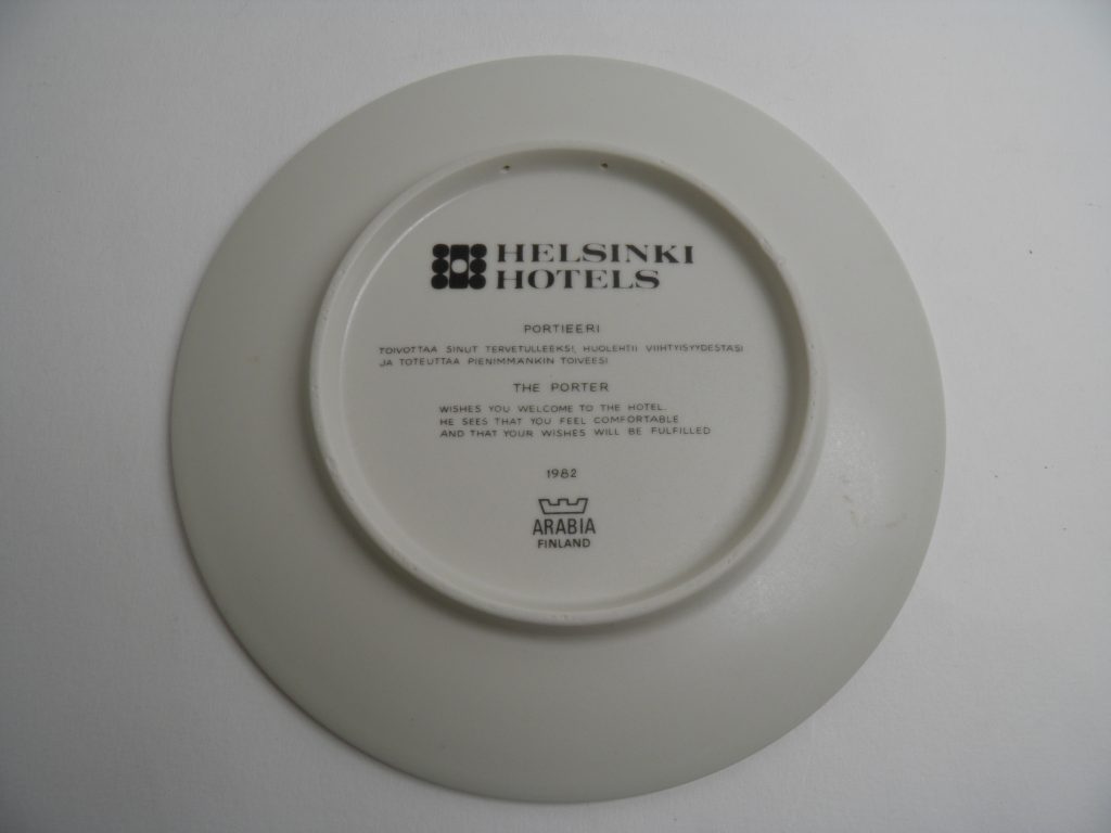 Portieeri seinälautanen Uosikkinen Arabia MYYTY - Image 2