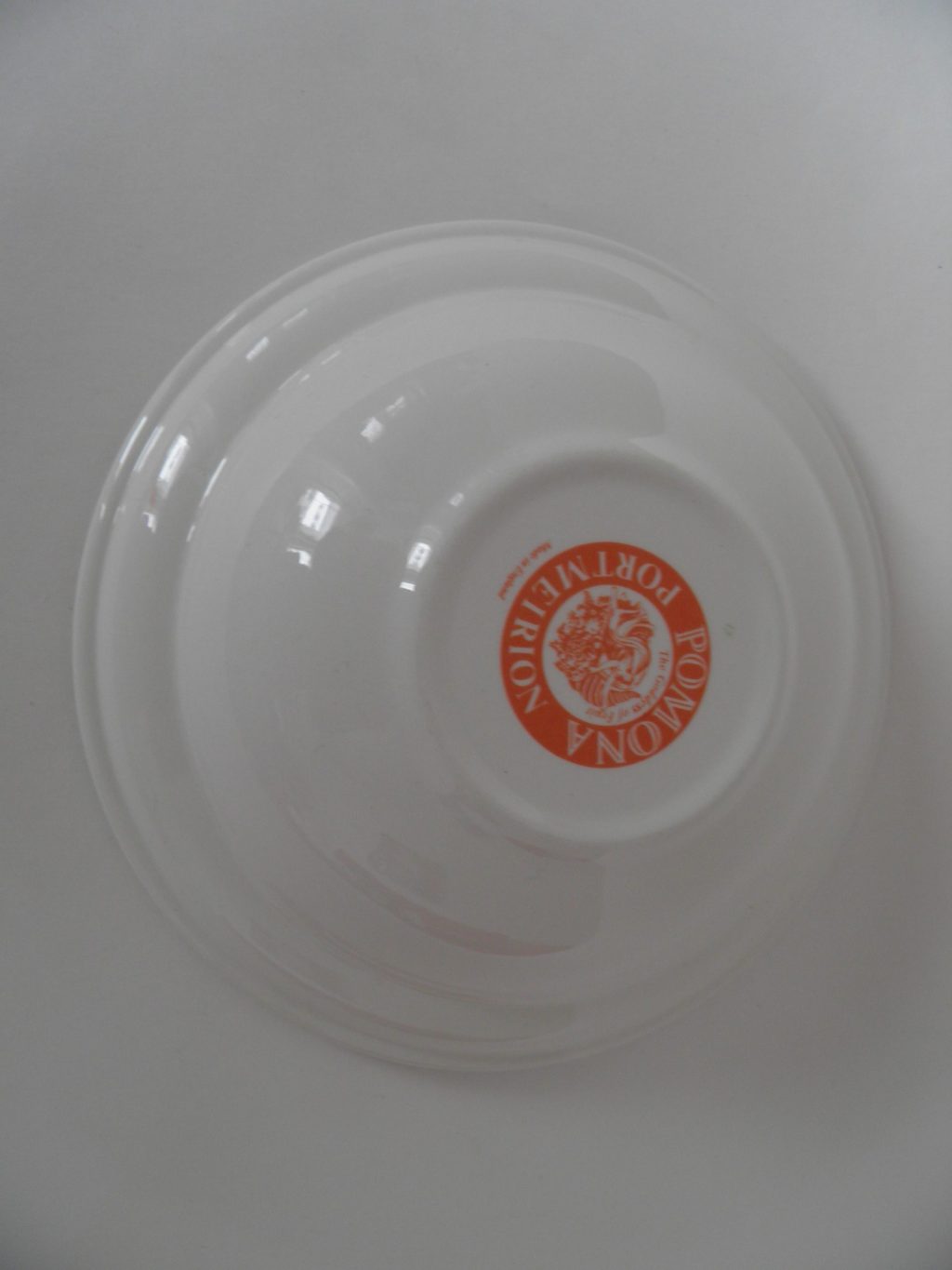 Pomona Portmeirion Pieni keittolautanen tumma luumu MYYTY - Image 3
