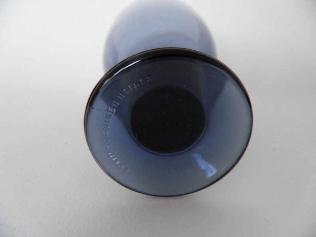 Verna -viinilasi mustikansininen Iittala MYYTY - Image 3