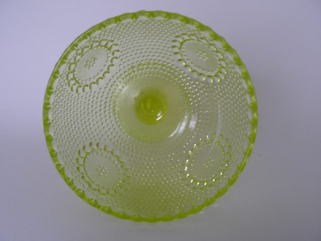 Grapponia -jalallinen malja keltainen - Image 4