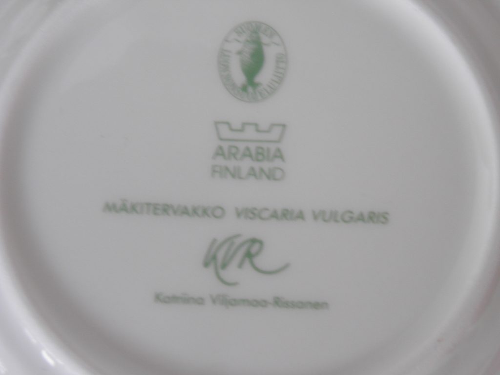 Mäkitervakko kahvikuppi ja 2 lautasta Arabia - Image 7