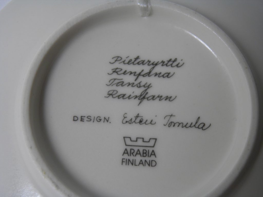 Pietaryrtti seinälautanen Esteri Tomula - Image 4