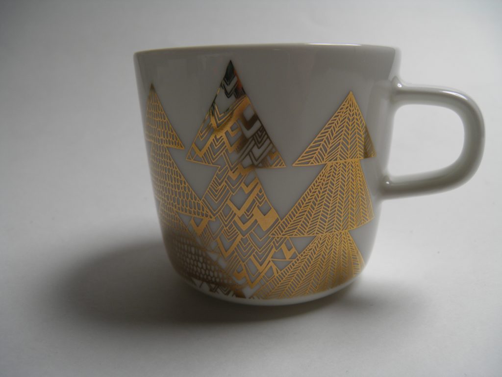 Kuusikossa kuppi Marimekko