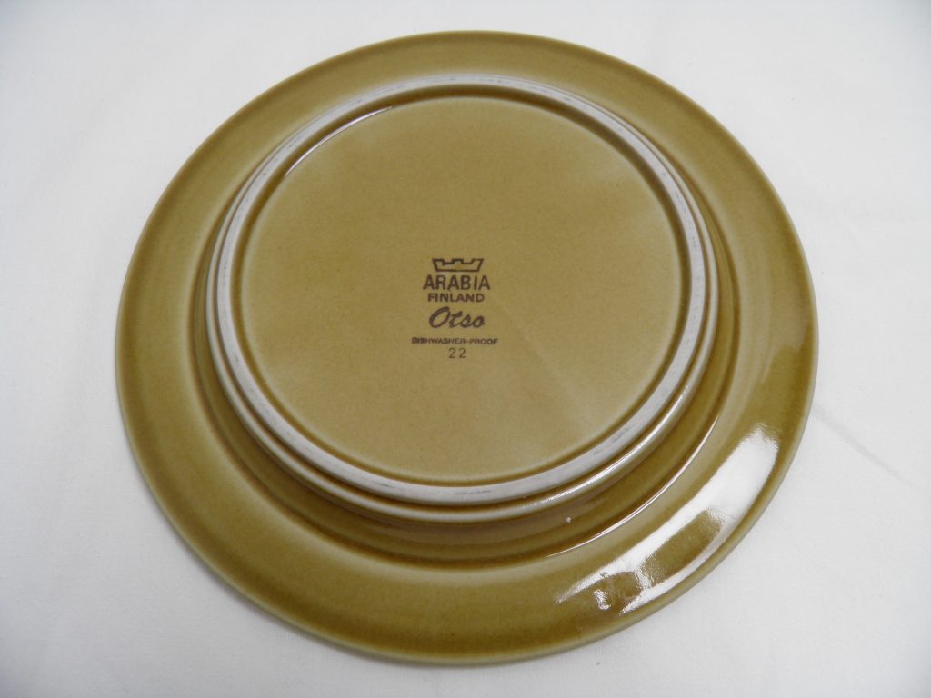 Otso lautanen 20 cm Arabia - Image 2
