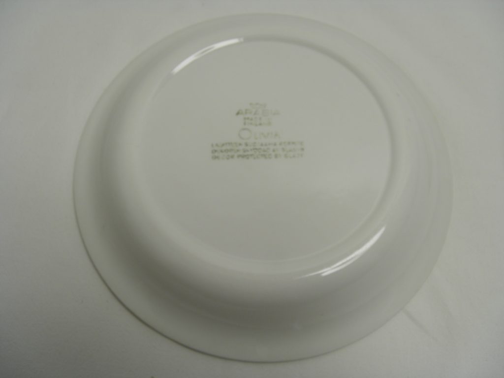 Olivia lautanen 19,5 cm Arabia - Image 2