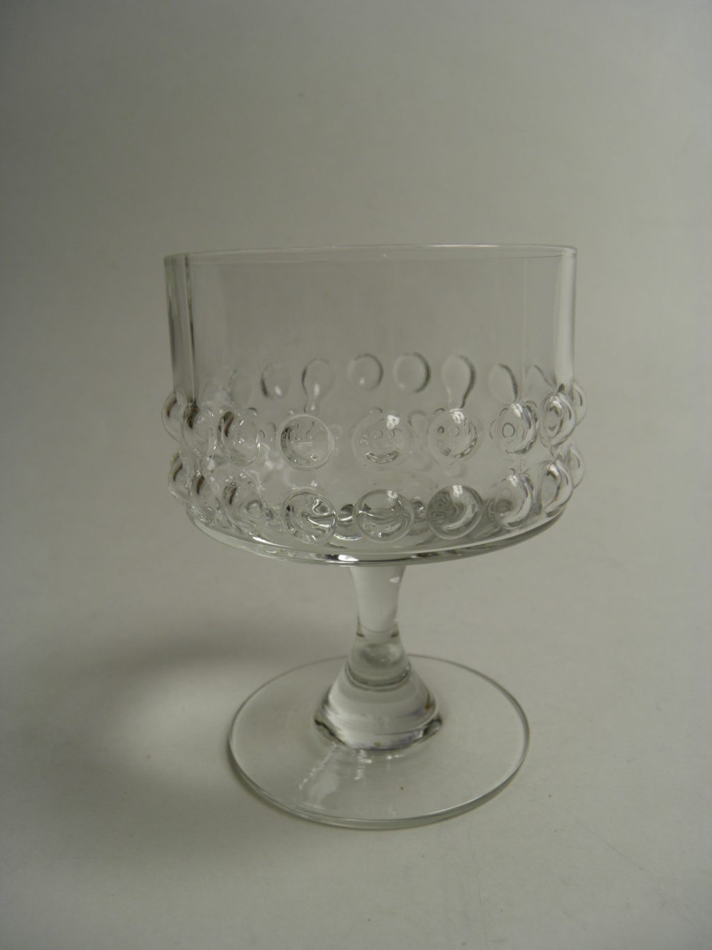 Grappo cocktaillasi Nanny Still