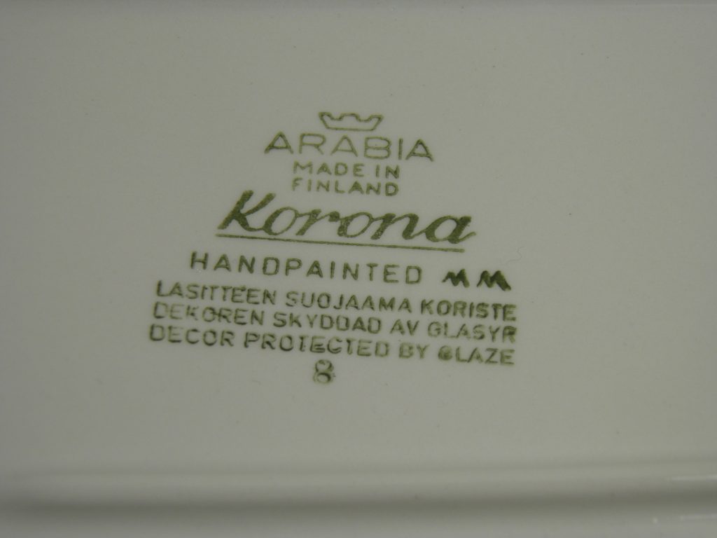 Korona vati rottinkitelineessä Arabia MYYTY - Image 4