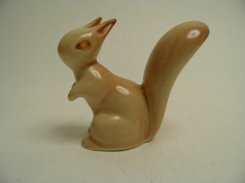 Orava -figuuri Arabia MYYTY
