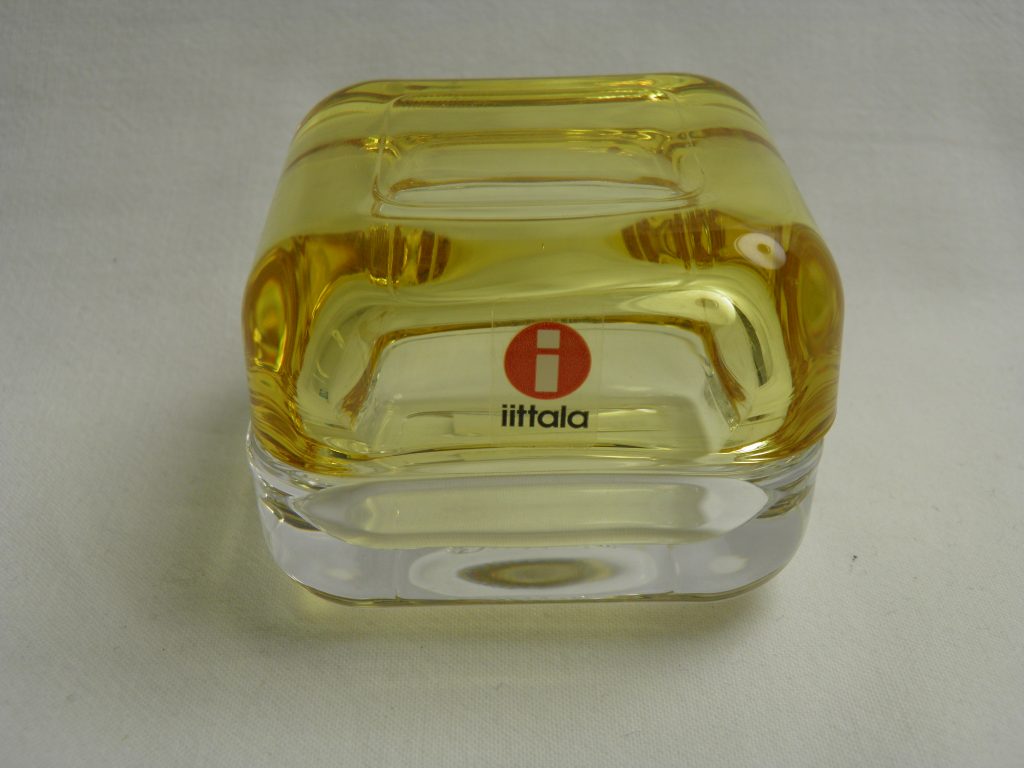 Vitriini 60x60 mm yellow-clear glass SOLD OUT