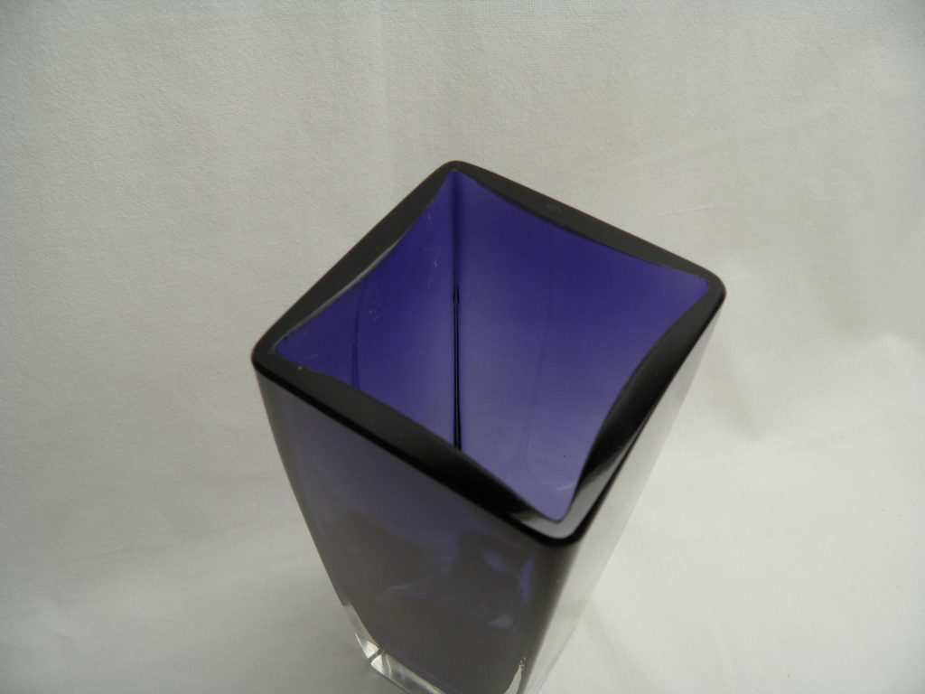 KF 296 maljakko lila MYYTY - Image 3