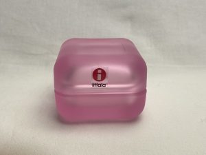 Vitriini 60 x 60 mattapinkki MYYTY Retronomi verkkokauppa