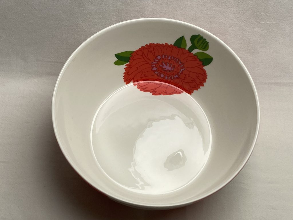 Primavera Salaattikulho punainen Iittala Retronomi verkkokauppa
