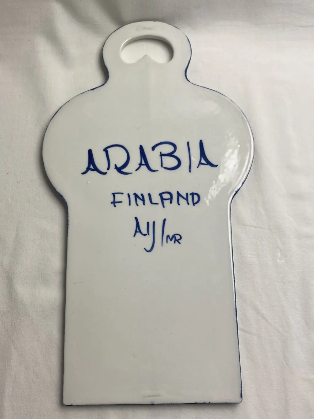 Paju leikkuulauta Arabia Retronomi verkkokauppa