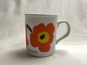 Unikko muki oranssi Retronomi verkkokauppa