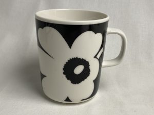 Juhla Unikko muki Marimekko Retronomi verkkokauppa