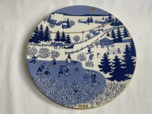 Joululautanen 1982 Arabia Retronomi verkkokauppa