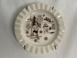Talvi seinälautanen Raija Uosikkinen Retronomi verkkokauppa