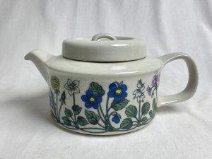 Flora teekannu Arabia Retronomi verkkokauppa