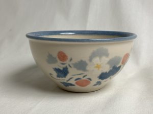 Mansikka annoskulho Pentik Retronomi verkkokauppa