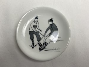 Harraste-seinälautanen Jääpallo Raija Uosikkinen Retronomi verkkokauppa
