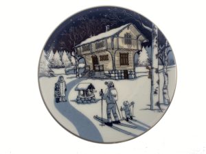 Joululautanen pieni Tove Slotte Retronomi verkkokauppa