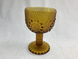 Grapponia viinilasi amber Nanny Still Retronomi verkkokauppa