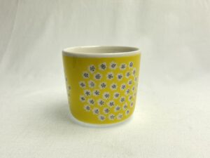 Puketti kuppi keltainen Marimekko Retronomi verkkokauppa