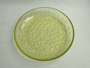 Jesperi lautanen 17 cm keltainen Riihimäen lasi Retronomi verkkokauppa