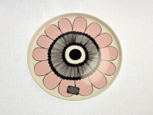 Kestit lautanen vaaleanpunainen Marimekko