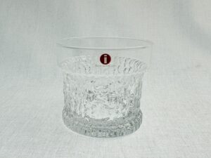 Kaarna juomalasi Timo Sarpaneva